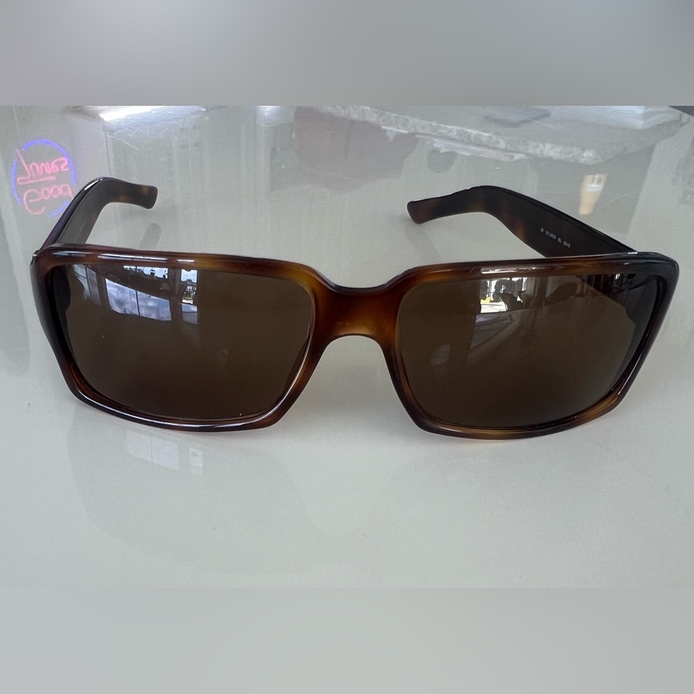 Gucci Brown Tortoiseshell Rectangular Sunglasses